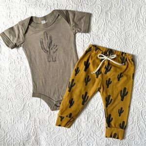6-12M🌵 Baby Boys Wild & Free Western Cactus Print Taupe Bodysuit & Mustard Pants